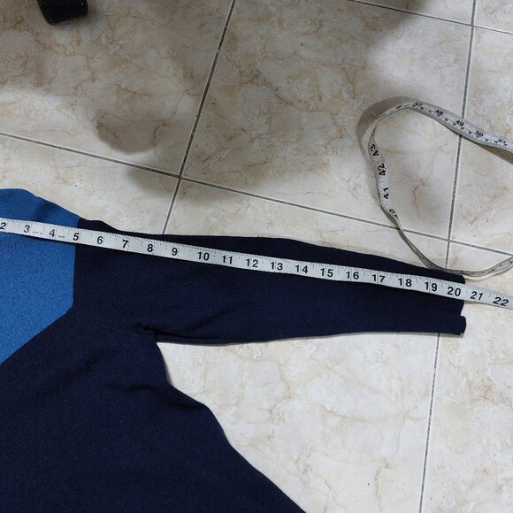 Liz Claiborne Multi Colored Top Sweet Blues Comfortable Casual Tops  SMALL - Picture 5 of 8